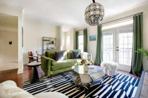 Tres Chic